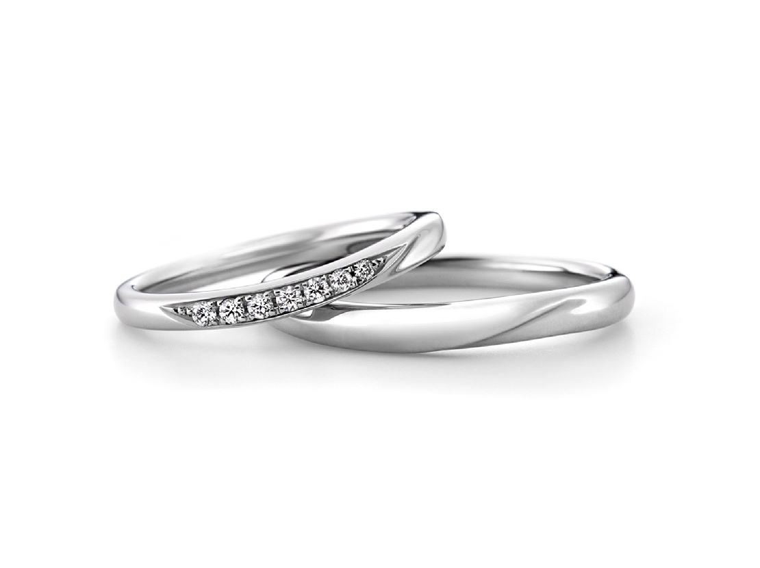 結婚を決めたふたりが互いに贈りあう結婚指輪・マリッジリング